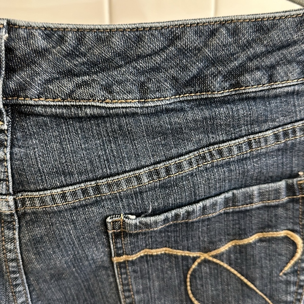 Chicos Short Platinum Denim Jeans Size 3/Large/Short - Picture 10 of 10